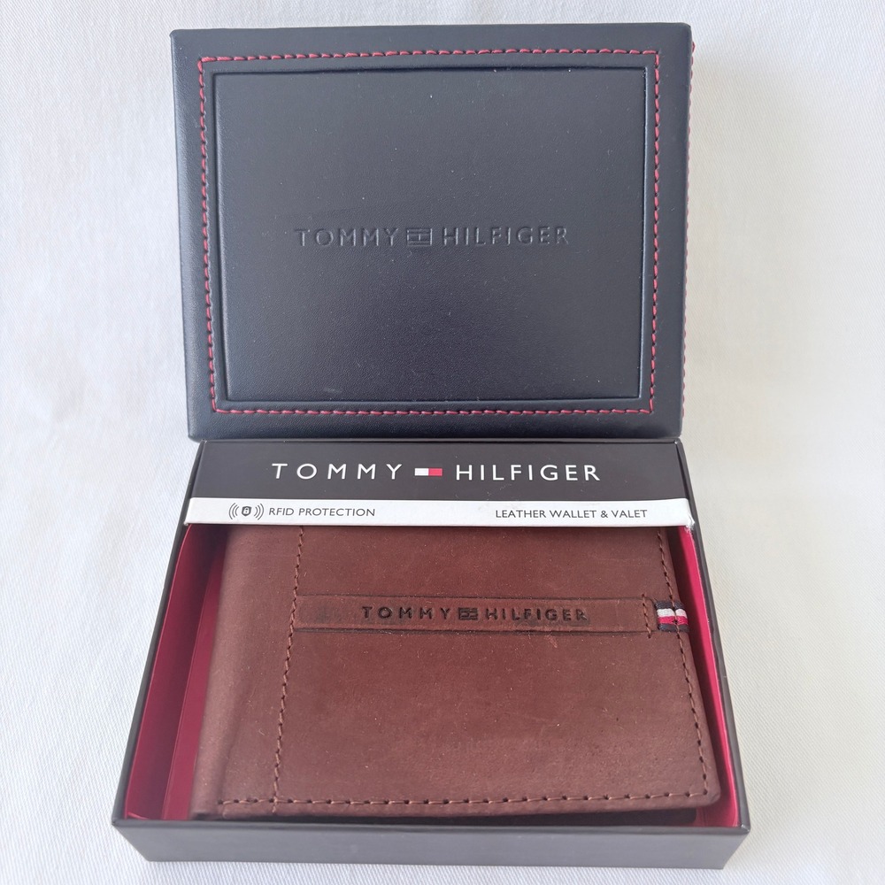 Tommy Hilfiger Bifold Wallet NS Brown Leather RFID Protection Boxed